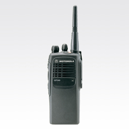 GP140 - Un émetteur-récepteur radio portatif