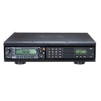 APX™ 7500 Multi-Band Mobile Radio Consolette
