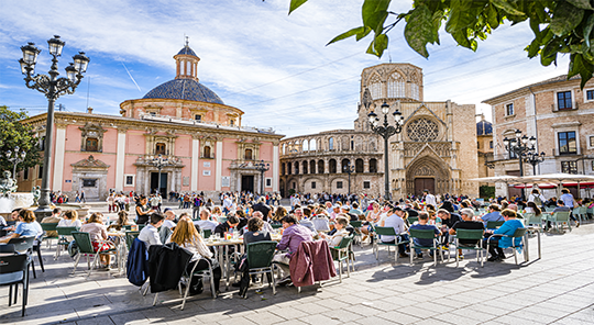 Street cafe in Valencia, Spain
