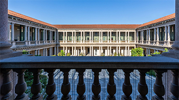 Milan hotel deploys wave ptx 