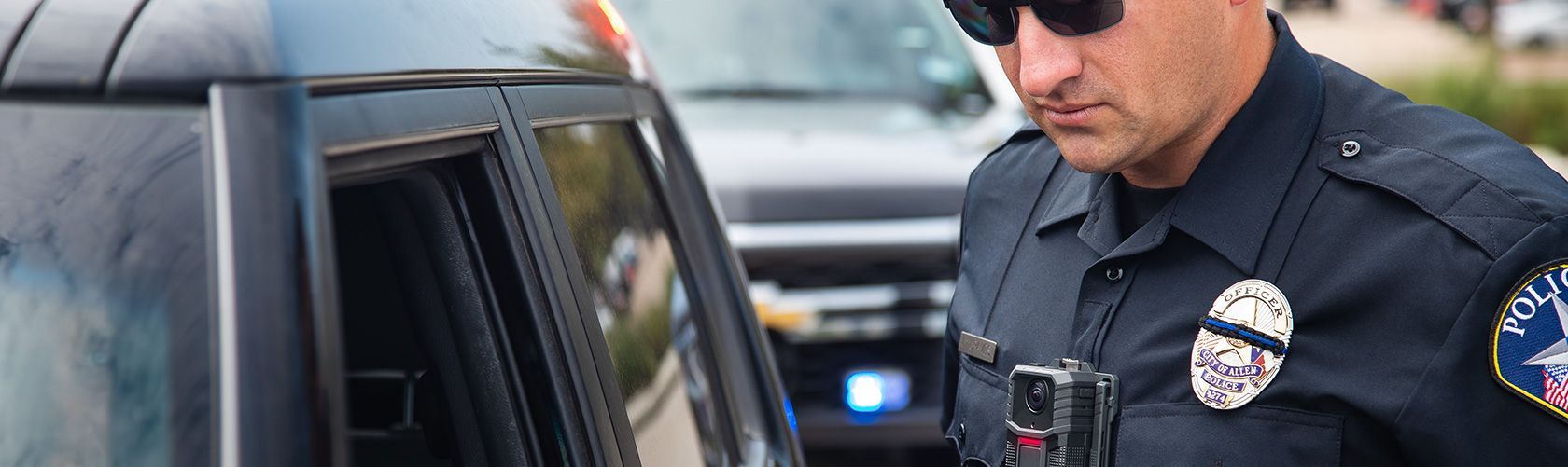 Police wearing v300 Body Camera