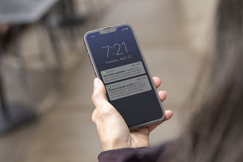 text-notification-systems_Hero