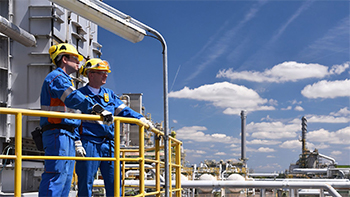 Enhanced safety communications in Oil and Gas