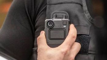 Модернизация полиции с помощью персональных видеорегистраторов Motorola Solutions